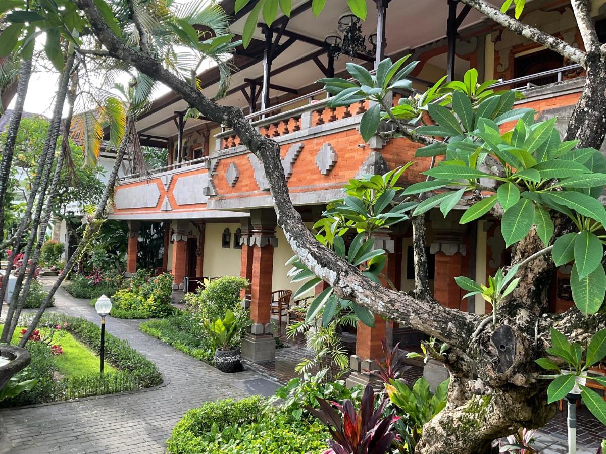 Hotel Grand Kumala Bali Legian Zewnętrze zdjęcie